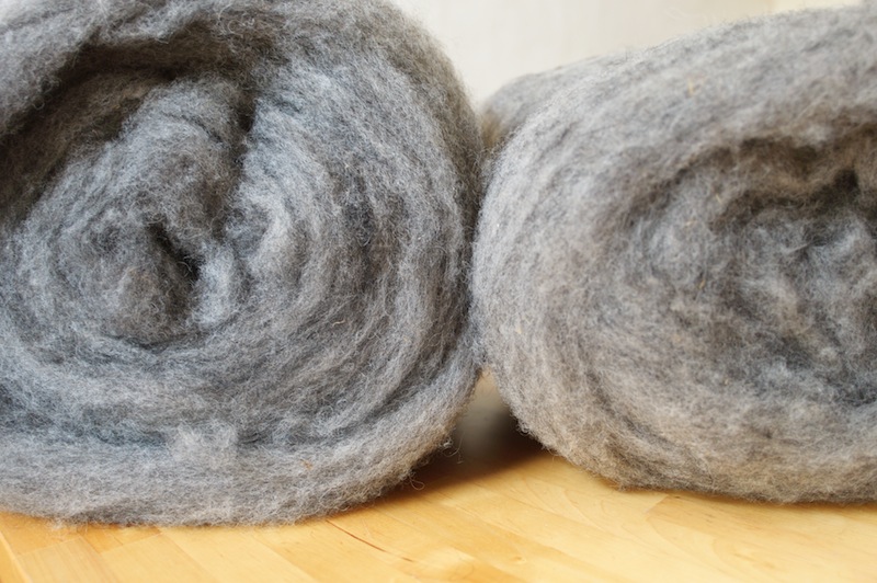 dunkelgraue Filzwolle