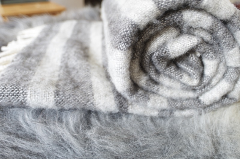 Beindecke aufgerollt